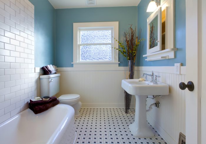 Hung-tilt windows - PVC tilt
